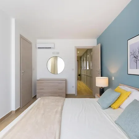 Beautiful Duplex Penthouse With Private Terrace By 360 Estates * Gzira