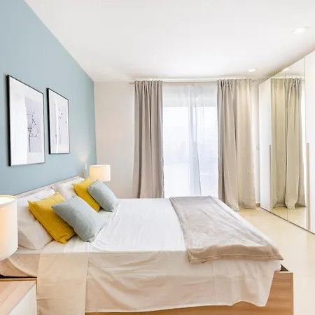 Apartamento Beautiful Duplex Penthouse With Private Terrace By 360 Estates Gzira