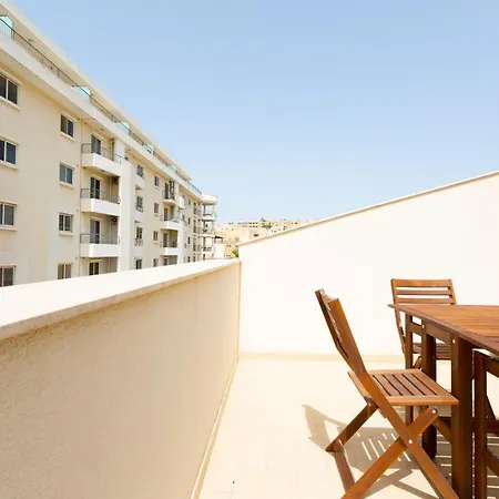 Apartamento Beautiful Duplex Penthouse With Private Terrace By 360 Estates Gzira